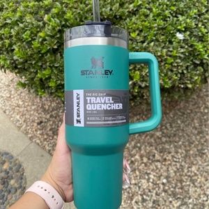 New!! TIDEPOOL 40oz Stanley Adventure Quencher Tumbler Cup